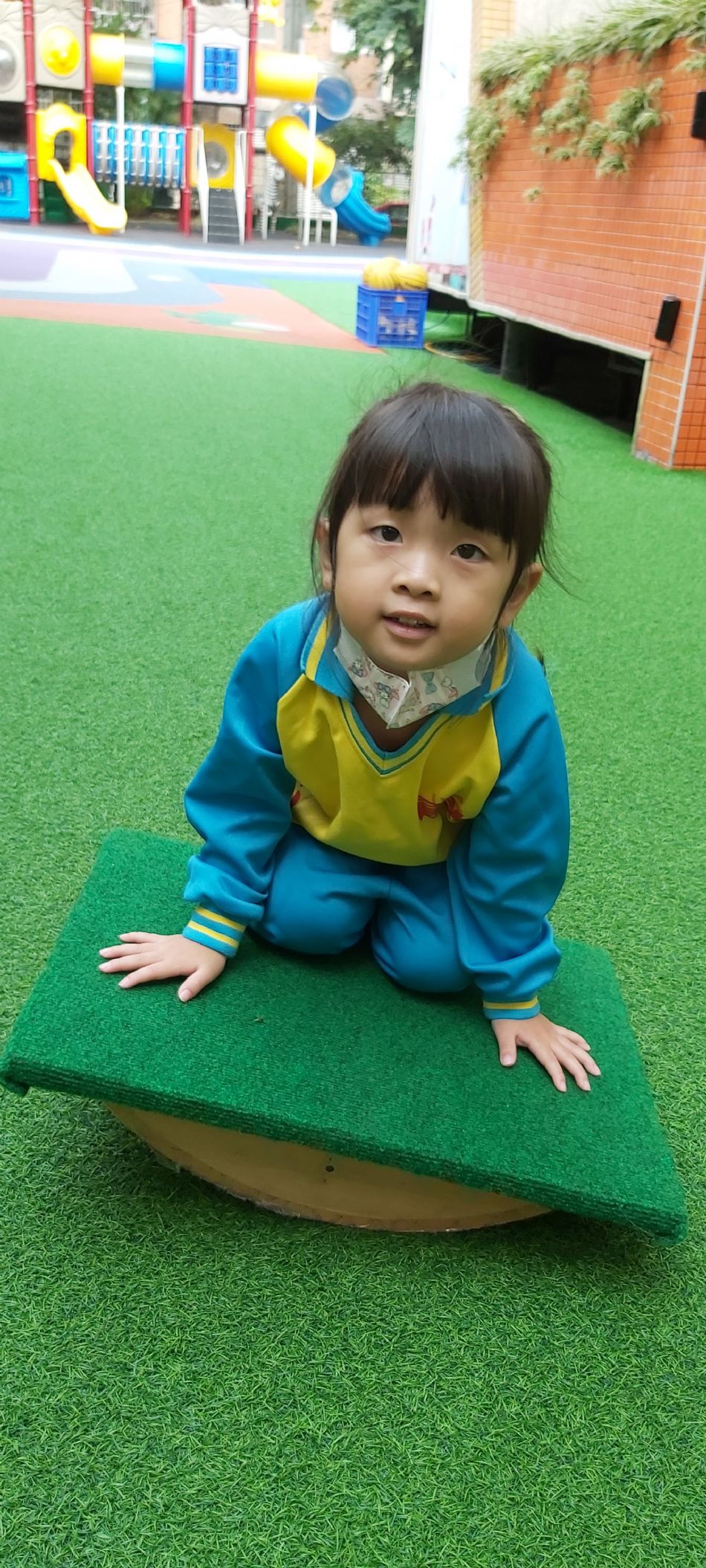 文件 : <FONT COLOR='red'>(108.10.23)體能課.JPG</FONT> <BR> 尺寸 : <FONT COLOR='blue'>950 × 2109</FONT> 圖元 <BR> 格式 : <FONT COLOR='green'>jpg</FONT> <BR> 大小 : <FONT COLOR='green'> -- </FONT> KB