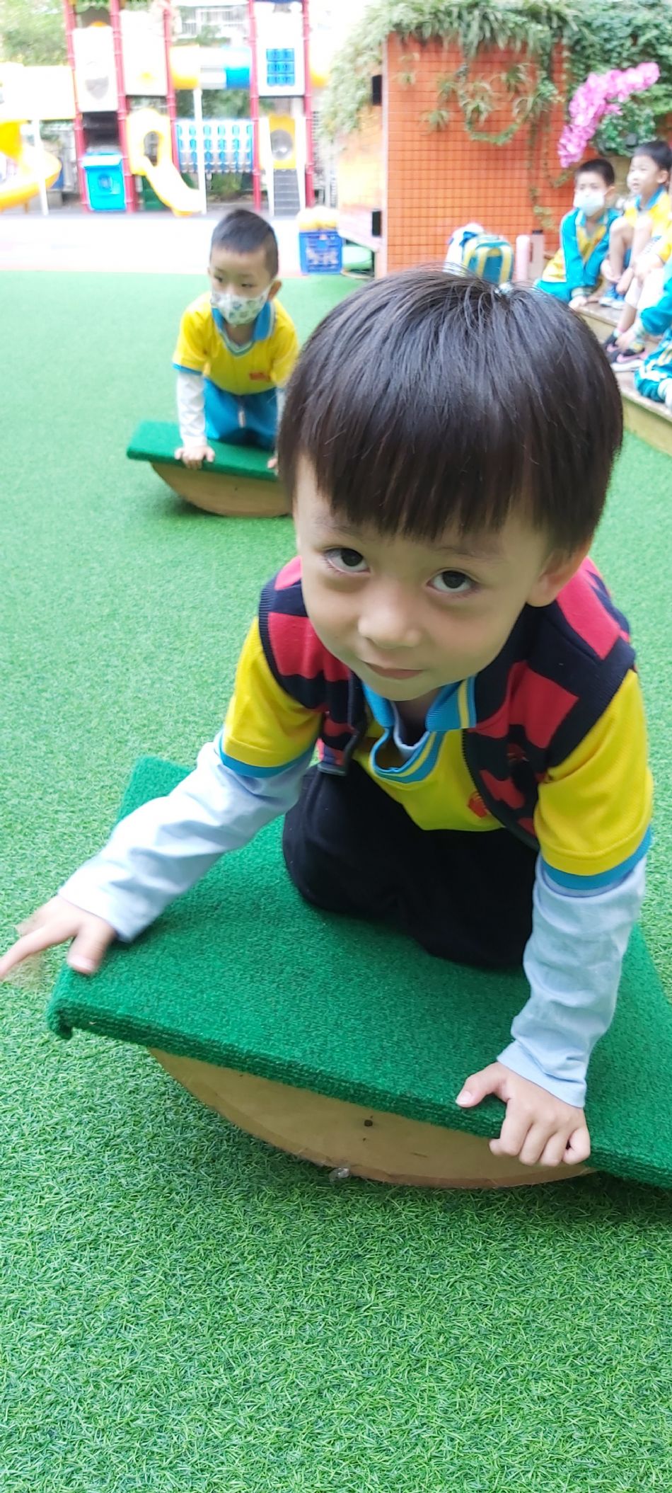 文件 : <FONT COLOR='red'>(108.10.23)體能課.JPG</FONT> <BR> 尺寸 : <FONT COLOR='blue'>950 × 2109</FONT> 圖元 <BR> 格式 : <FONT COLOR='green'>jpg</FONT> <BR> 大小 : <FONT COLOR='green'> -- </FONT> KB