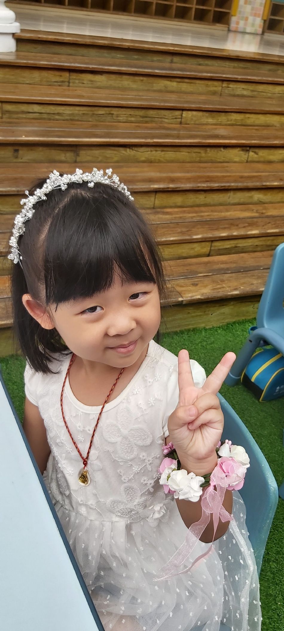 文件 : <FONT COLOR='red'>(108.09.27)綜合活動【參加婚禮】.JPG</FONT> <BR> 尺寸 : <FONT COLOR='blue'>950 × 2109</FONT> 圖元 <BR> 格式 : <FONT COLOR='green'>jpg</FONT> <BR> 大小 : <FONT COLOR='green'> -- </FONT> KB