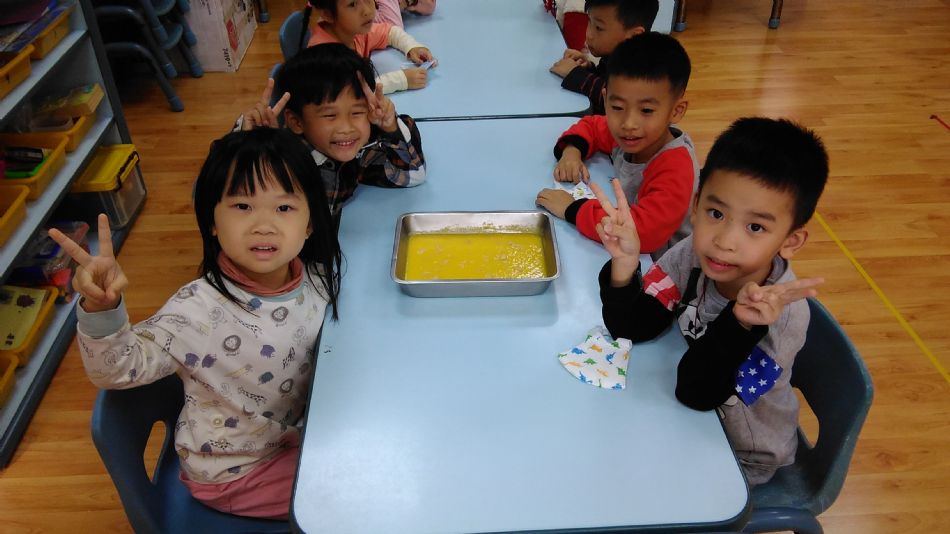 文件 : <FONT COLOR='red'>(108.11.15)主題課程【布丁DIY】.JPG</FONT> <BR> 尺寸 : <FONT COLOR='blue'>950 × 534</FONT> 圖元 <BR> 格式 : <FONT COLOR='green'>jpg</FONT> <BR> 大小 : <FONT COLOR='green'> -- </FONT> KB