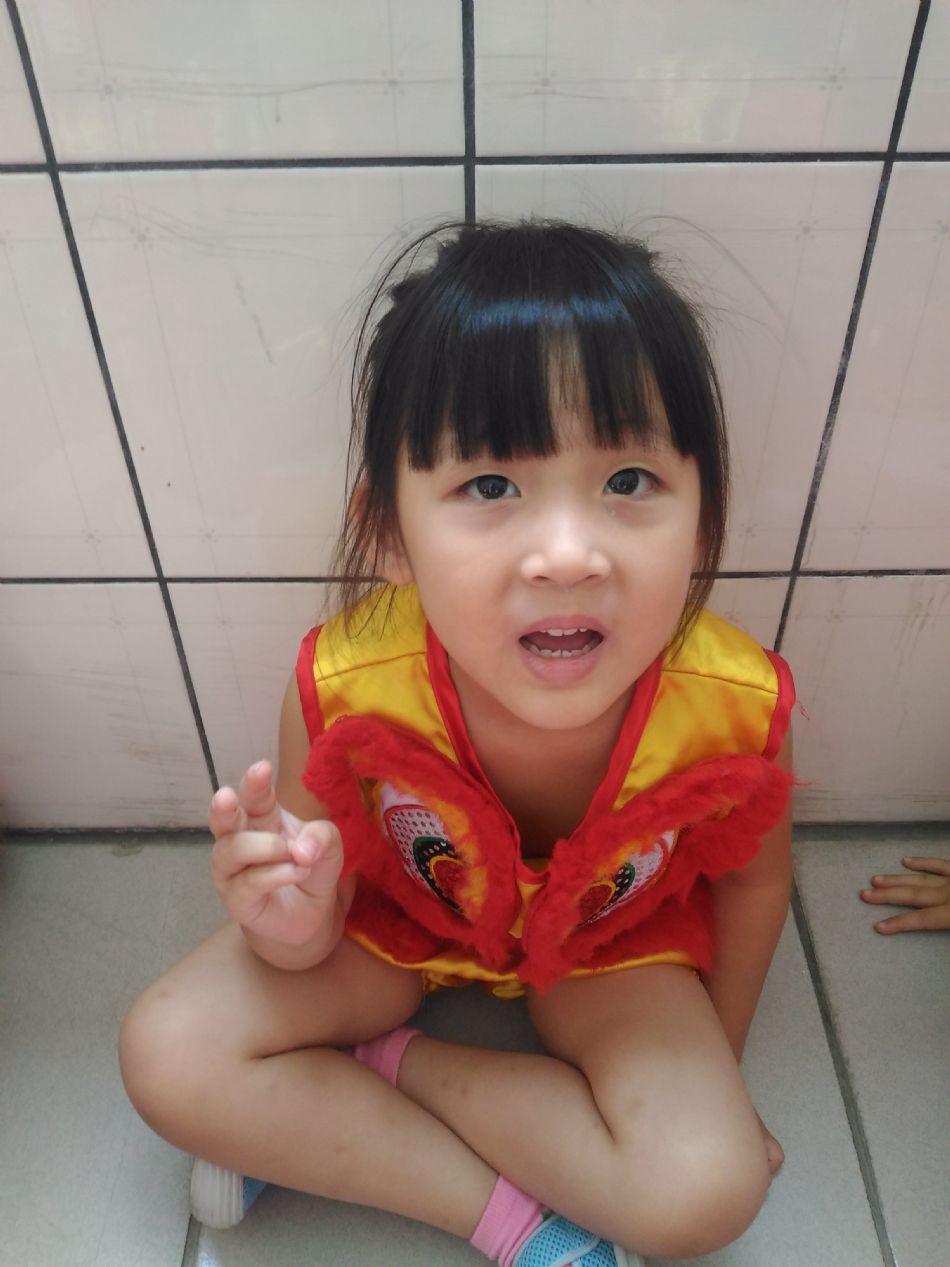 文件 : <FONT COLOR='red'>(108.07.19)畢業服裝-11.JPG</FONT> <BR> 尺寸 : <FONT COLOR='blue'>950 × 1267</FONT> 圖元 <BR> 格式 : <FONT COLOR='green'>jpg</FONT> <BR> 大小 : <FONT COLOR='green'> -- </FONT> KB