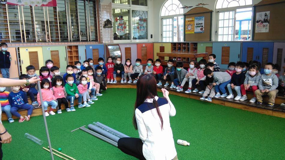 文件 : <FONT COLOR='red'>(109.02.25)主題課程【管子同樂】-3.JPG</FONT> <BR> 尺寸 : <FONT COLOR='blue'>950 × 534</FONT> 圖元 <BR> 格式 : <FONT COLOR='green'>jpg</FONT> <BR> 大小 : <FONT COLOR='green'> -- </FONT> KB