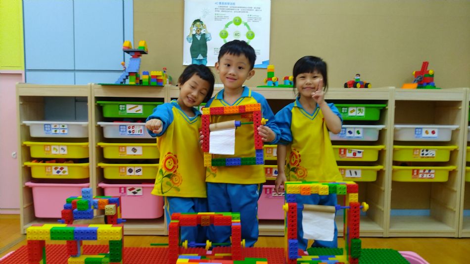 文件 : <FONT COLOR='red'>(108.11.06)衛生紙卷.JPG</FONT> <BR> 尺寸 : <FONT COLOR='blue'>950 × 534</FONT> 圖元 <BR> 格式 : <FONT COLOR='green'>jpg</FONT> <BR> 大小 : <FONT COLOR='green'> -- </FONT> KB