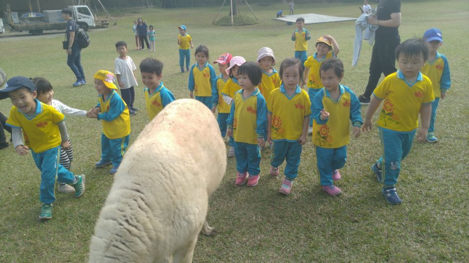 文件 : <FONT COLOR='red'>(108.11.01)綠世界-2.JPG</FONT> <BR> 尺寸 : <FONT COLOR='blue'>950 × 534</FONT> 圖元 <BR> 格式 : <FONT COLOR='green'>jpg</FONT> <BR> 大小 : <FONT COLOR='green'> -- </FONT> KB