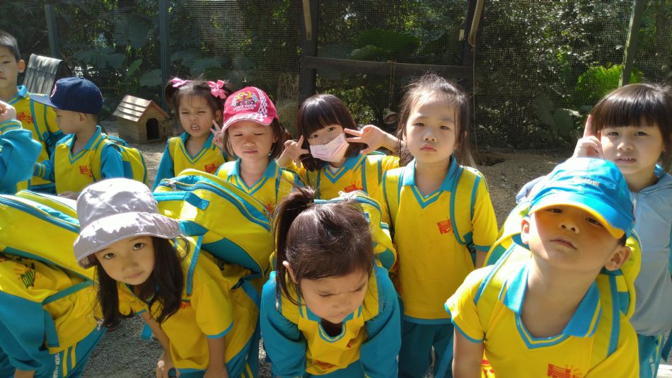 文件 : <FONT COLOR='red'>(108.11.01)綠世界-30.JPG</FONT> <BR> 尺寸 : <FONT COLOR='blue'>950 × 534</FONT> 圖元 <BR> 格式 : <FONT COLOR='green'>jpg</FONT> <BR> 大小 : <FONT COLOR='green'> -- </FONT> KB