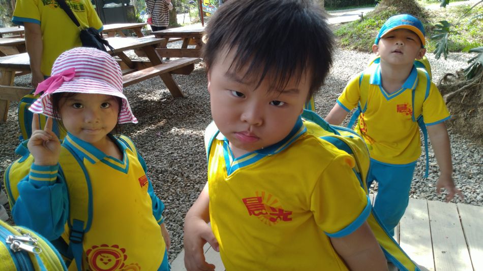 文件 : <FONT COLOR='red'>(108.11.01)綠世界-22.JPG</FONT> <BR> 尺寸 : <FONT COLOR='blue'>950 × 534</FONT> 圖元 <BR> 格式 : <FONT COLOR='green'>jpg</FONT> <BR> 大小 : <FONT COLOR='green'> -- </FONT> KB