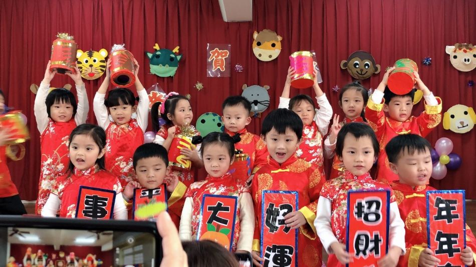 文件 : <FONT COLOR='red'>(109.01.04)期末成果展-1.JPG</FONT> <BR> 尺寸 : <FONT COLOR='blue'>950 × 534</FONT> 圖元 <BR> 格式 : <FONT COLOR='green'>jpg</FONT> <BR> 大小 : <FONT COLOR='green'> -- </FONT> KB