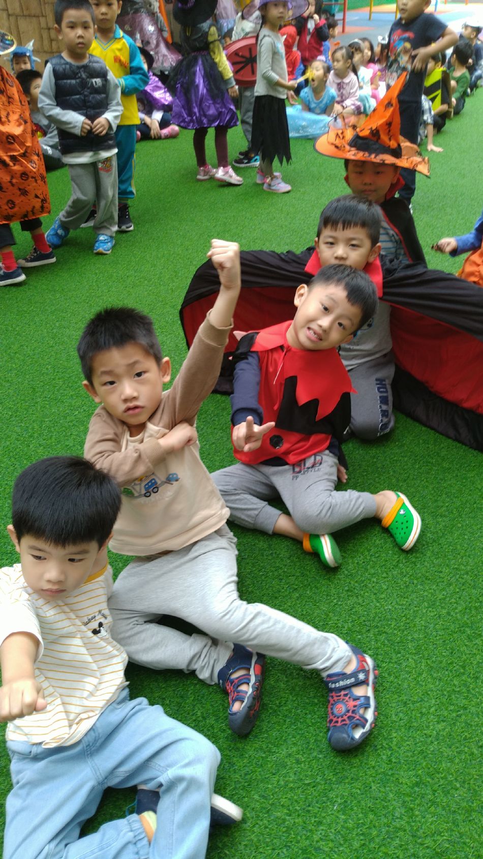 文件 : <FONT COLOR='red'>(108.10.30)萬聖節-8.JPG</FONT> <BR> 尺寸 : <FONT COLOR='blue'>950 × 1689</FONT> 圖元 <BR> 格式 : <FONT COLOR='green'>jpg</FONT> <BR> 大小 : <FONT COLOR='green'> -- </FONT> KB