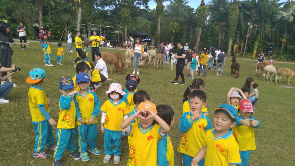 文件 : <FONT COLOR='red'>(108.11.01)綠世界-11.JPG</FONT> <BR> 尺寸 : <FONT COLOR='blue'>950 × 534</FONT> 圖元 <BR> 格式 : <FONT COLOR='green'>jpg</FONT> <BR> 大小 : <FONT COLOR='green'> -- </FONT> KB