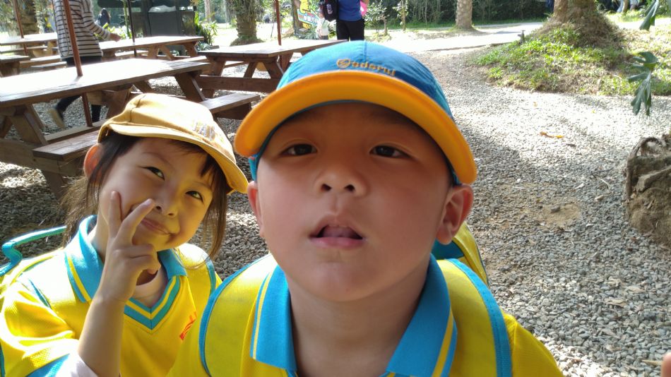 文件 : <FONT COLOR='red'>(108.11.01)綠世界-17.JPG</FONT> <BR> 尺寸 : <FONT COLOR='blue'>950 × 534</FONT> 圖元 <BR> 格式 : <FONT COLOR='green'>jpg</FONT> <BR> 大小 : <FONT COLOR='green'> -- </FONT> KB