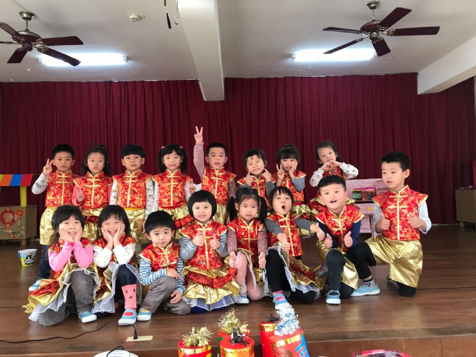 文件 : <FONT COLOR='red'>(109.01.04)期末成果展-6.JPG</FONT> <BR> 尺寸 : <FONT COLOR='blue'>950 × 712</FONT> 圖元 <BR> 格式 : <FONT COLOR='green'>jpg</FONT> <BR> 大小 : <FONT COLOR='green'> -- </FONT> KB