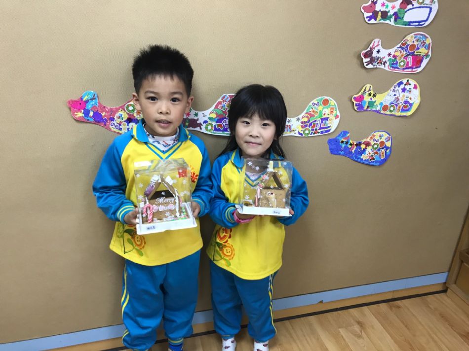 文件 : <FONT COLOR='red'>(108.12.24)餅乾屋diy-4.JPG</FONT> <BR> 尺寸 : <FONT COLOR='blue'>950 × 712</FONT> 圖元 <BR> 格式 : <FONT COLOR='green'>jpg</FONT> <BR> 大小 : <FONT COLOR='green'> -- </FONT> KB