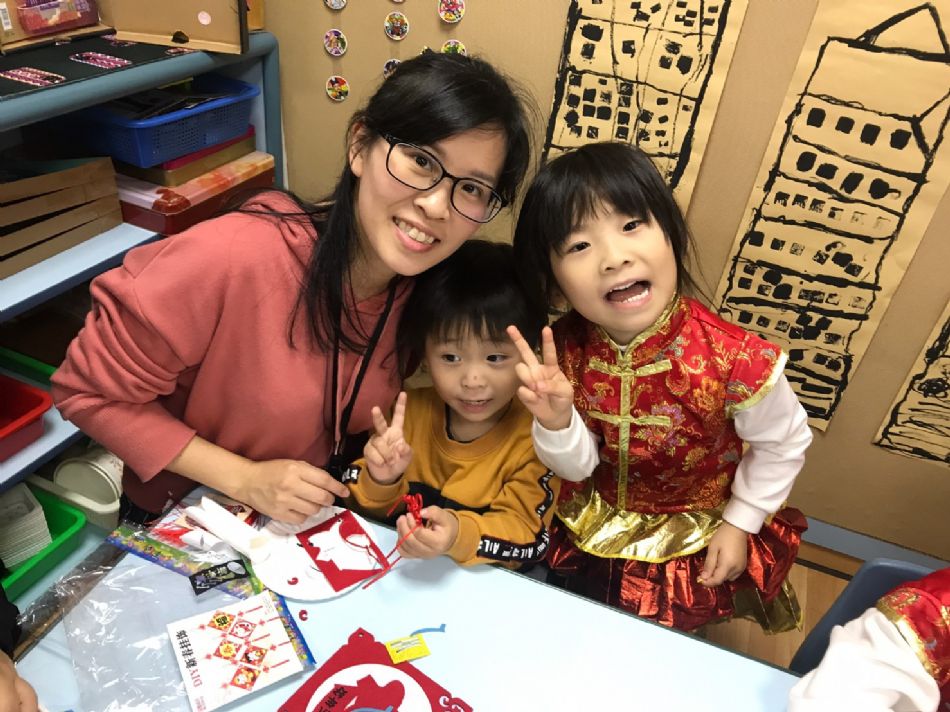 文件 : <FONT COLOR='red'>(109.01.04)期末成果展-2.JPG</FONT> <BR> 尺寸 : <FONT COLOR='blue'>950 × 712</FONT> 圖元 <BR> 格式 : <FONT COLOR='green'>jpg</FONT> <BR> 大小 : <FONT COLOR='green'> -- </FONT> KB