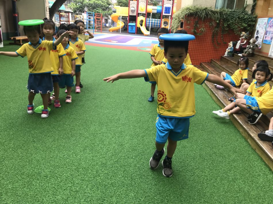 文件 : <FONT COLOR='red'>(108.08.21)體能-4.JPG</FONT> <BR> 尺寸 : <FONT COLOR='blue'>950 × 712</FONT> 圖元 <BR> 格式 : <FONT COLOR='green'>jpg</FONT> <BR> 大小 : <FONT COLOR='green'> -- </FONT> KB