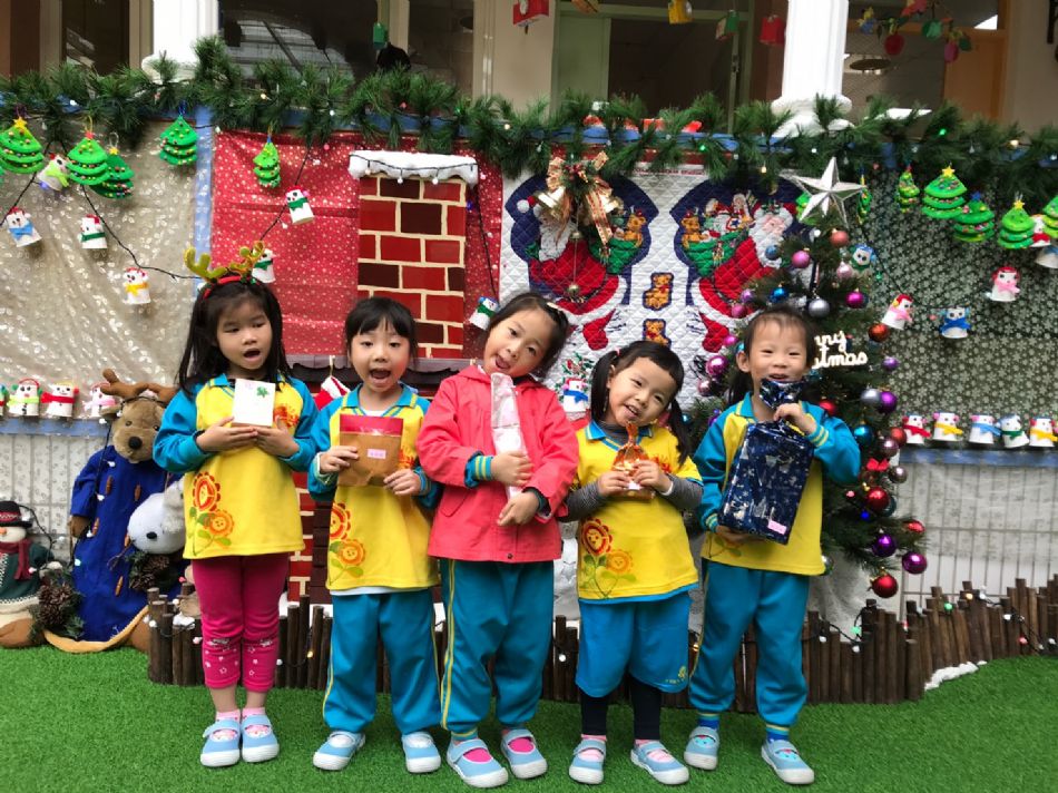 文件 : <FONT COLOR='red'>(108.12.25)聖誕快樂-6.JPG</FONT> <BR> 尺寸 : <FONT COLOR='blue'>950 × 712</FONT> 圖元 <BR> 格式 : <FONT COLOR='green'>jpg</FONT> <BR> 大小 : <FONT COLOR='green'> -- </FONT> KB