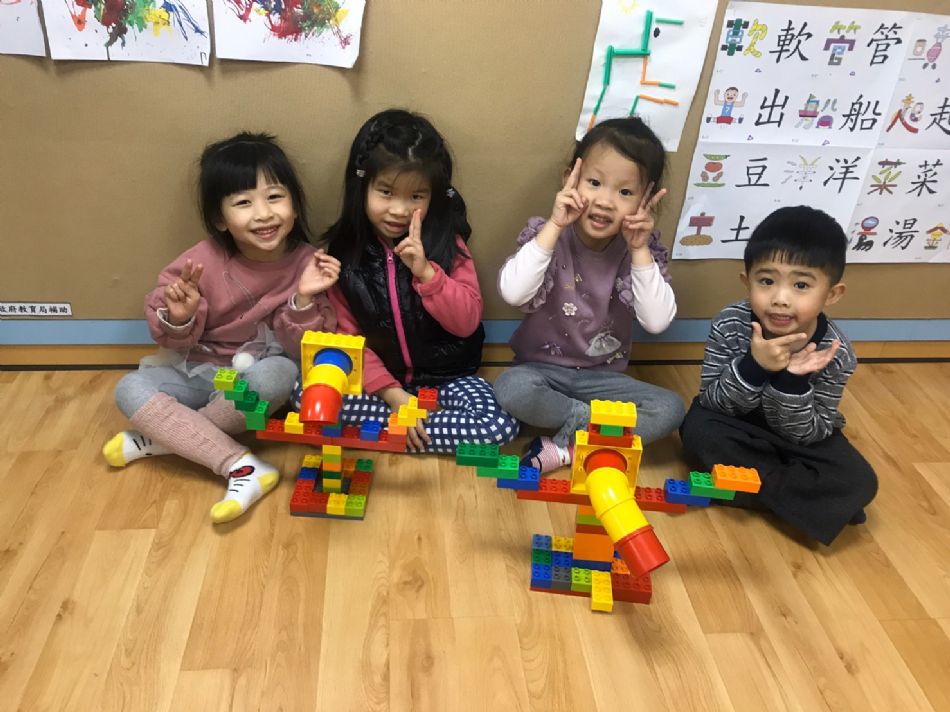 文件 : <FONT COLOR='red'>(109.03.12)平衡機器人-1.JPG</FONT> <BR> 尺寸 : <FONT COLOR='blue'>950 × 712</FONT> 圖元 <BR> 格式 : <FONT COLOR='green'>jpg</FONT> <BR> 大小 : <FONT COLOR='green'> -- </FONT> KB