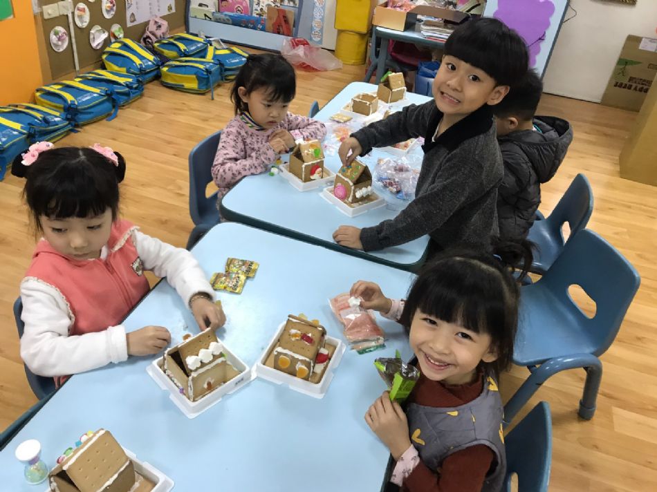 文件 : <FONT COLOR='red'>(108.12.24)餅乾屋diy-3.JPG</FONT> <BR> 尺寸 : <FONT COLOR='blue'>950 × 712</FONT> 圖元 <BR> 格式 : <FONT COLOR='green'>jpg</FONT> <BR> 大小 : <FONT COLOR='green'> -- </FONT> KB