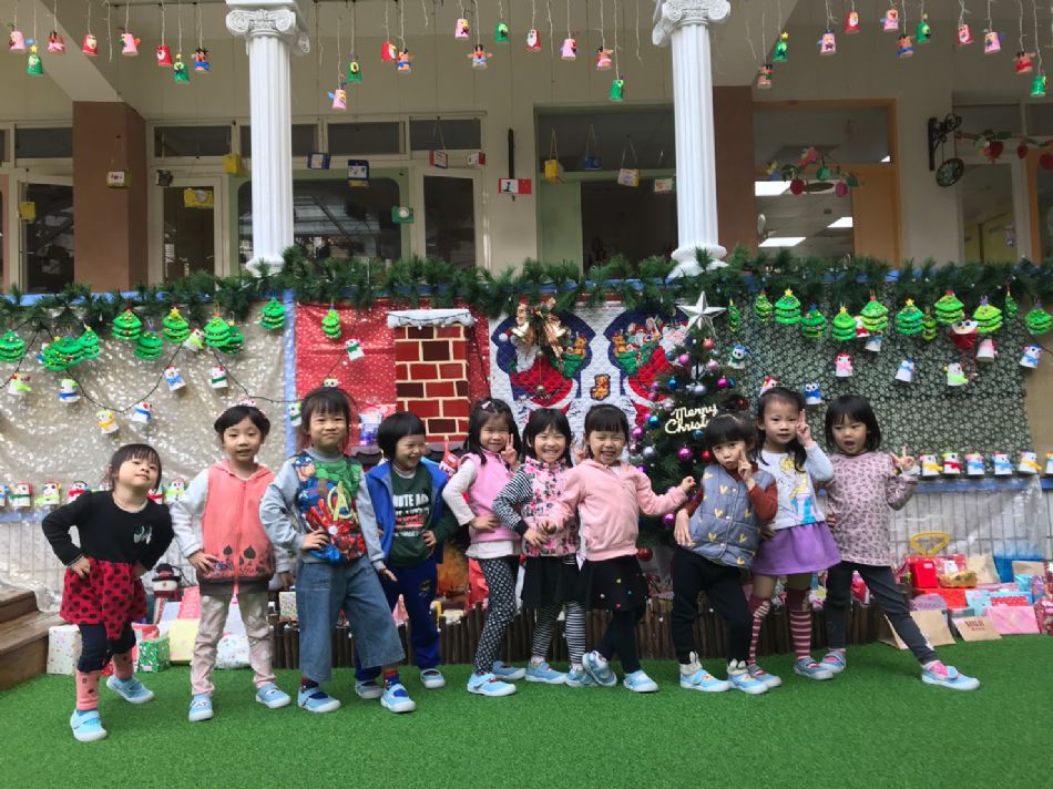 文件 : <FONT COLOR='red'>(108.12.25)聖誕快樂-5.JPG</FONT> <BR> 尺寸 : <FONT COLOR='blue'>950 × 712</FONT> 圖元 <BR> 格式 : <FONT COLOR='green'>jpg</FONT> <BR> 大小 : <FONT COLOR='green'> -- </FONT> KB