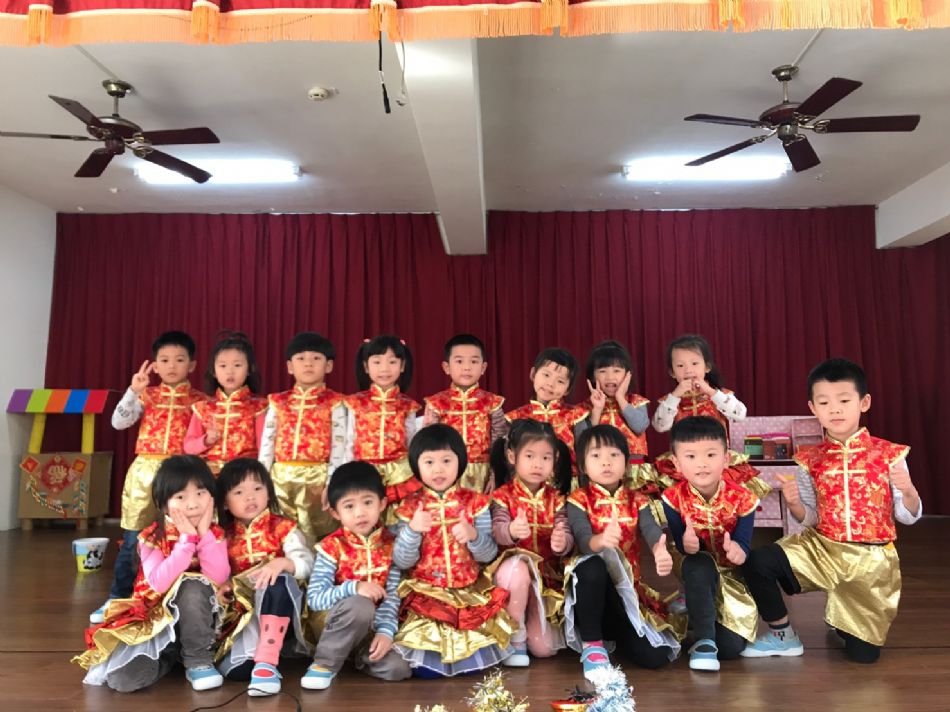 文件 : <FONT COLOR='red'>(109.01.04)期末成果展-2.JPG</FONT> <BR> 尺寸 : <FONT COLOR='blue'>950 × 712</FONT> 圖元 <BR> 格式 : <FONT COLOR='green'>jpg</FONT> <BR> 大小 : <FONT COLOR='green'> -- </FONT> KB