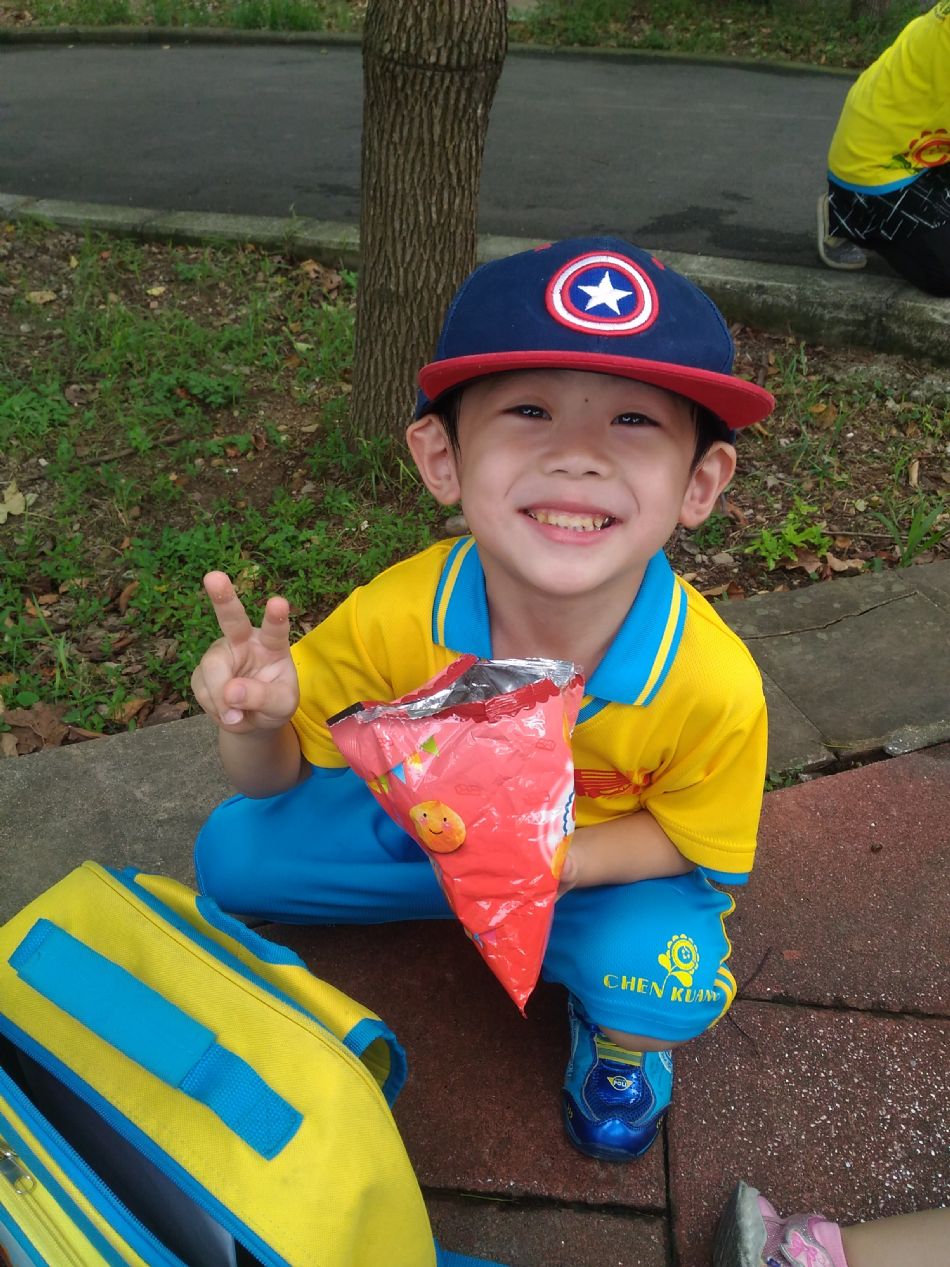 文件 : <FONT COLOR='red'>(108.08.16)戶外教學-1.JPG</FONT> <BR> 尺寸 : <FONT COLOR='blue'>950 × 1267</FONT> 圖元 <BR> 格式 : <FONT COLOR='green'>jpg</FONT> <BR> 大小 : <FONT COLOR='green'> -- </FONT> KB