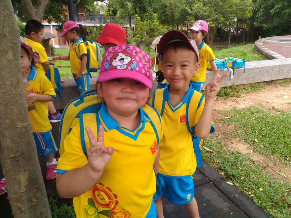 文件 : <FONT COLOR='red'>(108.08.16)戶外教學-1.JPG</FONT> <BR> 尺寸 : <FONT COLOR='blue'>950 × 712</FONT> 圖元 <BR> 格式 : <FONT COLOR='green'>jpg</FONT> <BR> 大小 : <FONT COLOR='green'> -- </FONT> KB