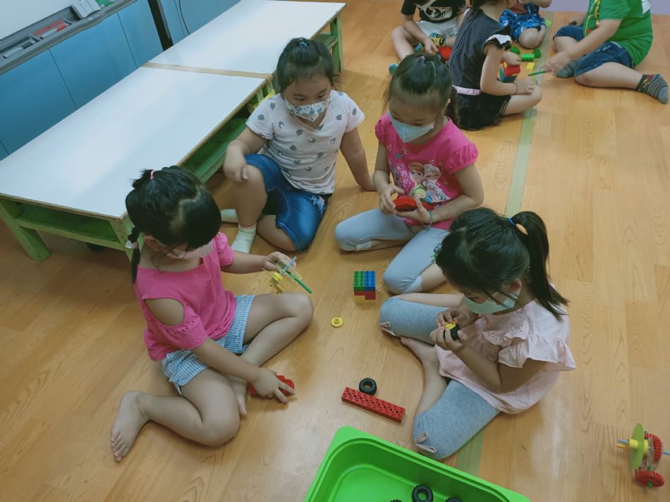 文件 : <FONT COLOR='red'>(109.06.01)-4.JPG</FONT> <BR> 尺寸 : <FONT COLOR='blue'>950 × 712</FONT> 圖元 <BR> 格式 : <FONT COLOR='green'>jpg</FONT> <BR> 大小 : <FONT COLOR='green'> -- </FONT> KB