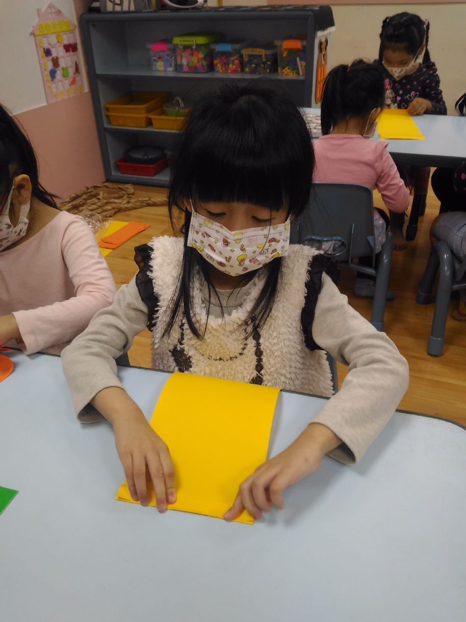 文件 : <FONT COLOR='red'>(108.10.29)美術.JPG</FONT> <BR> 尺寸 : <FONT COLOR='blue'>950 × 1267</FONT> 圖元 <BR> 格式 : <FONT COLOR='green'>jpg</FONT> <BR> 大小 : <FONT COLOR='green'> -- </FONT> KB