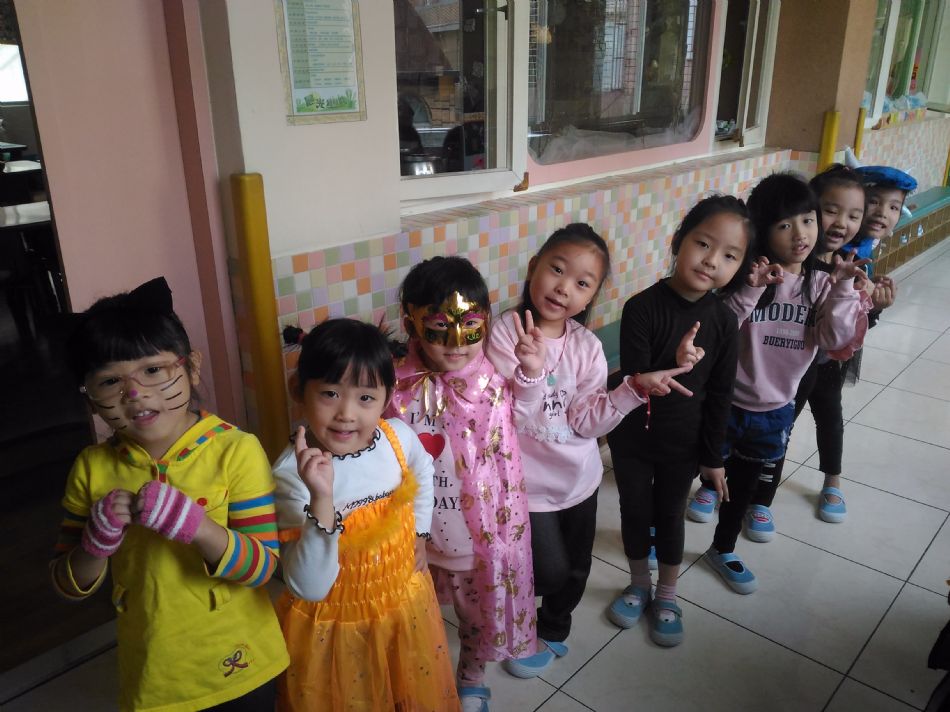 文件 : <FONT COLOR='red'>(108.10.30)萬聖節活動-2.JPG</FONT> <BR> 尺寸 : <FONT COLOR='blue'>950 × 712</FONT> 圖元 <BR> 格式 : <FONT COLOR='green'>jpg</FONT> <BR> 大小 : <FONT COLOR='green'> -- </FONT> KB