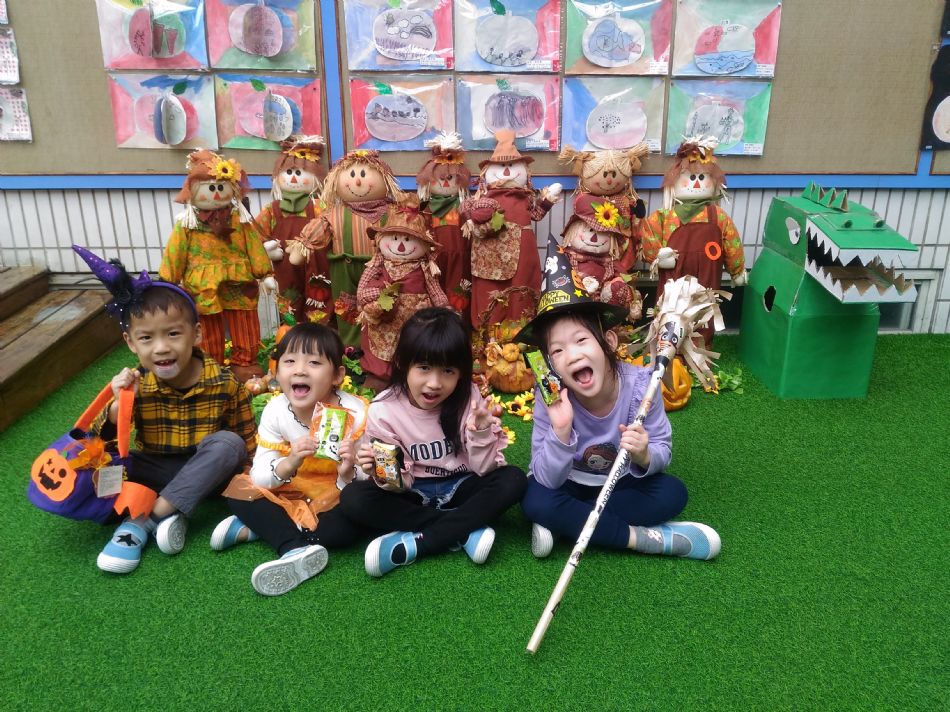 文件 : <FONT COLOR='red'>(108.10.30)萬聖節活動-6.JPG</FONT> <BR> 尺寸 : <FONT COLOR='blue'>950 × 712</FONT> 圖元 <BR> 格式 : <FONT COLOR='green'>jpg</FONT> <BR> 大小 : <FONT COLOR='green'> -- </FONT> KB