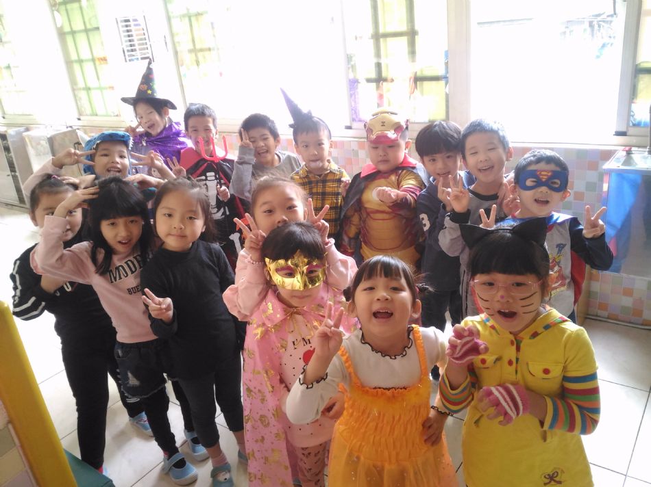 文件 : <FONT COLOR='red'>(108.10.30)萬聖節活動-7.JPG</FONT> <BR> 尺寸 : <FONT COLOR='blue'>950 × 712</FONT> 圖元 <BR> 格式 : <FONT COLOR='green'>jpg</FONT> <BR> 大小 : <FONT COLOR='green'> -- </FONT> KB