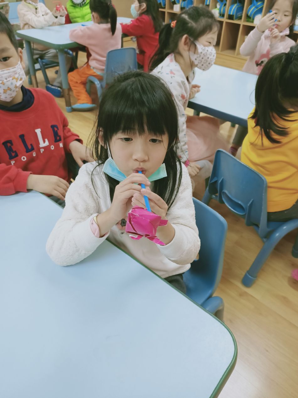 文件 : <FONT COLOR='red'>(109.03.06)火箭.JPG</FONT> <BR> 尺寸 : <FONT COLOR='blue'>950 × 1267</FONT> 圖元 <BR> 格式 : <FONT COLOR='green'>jpg</FONT> <BR> 大小 : <FONT COLOR='green'> -- </FONT> KB