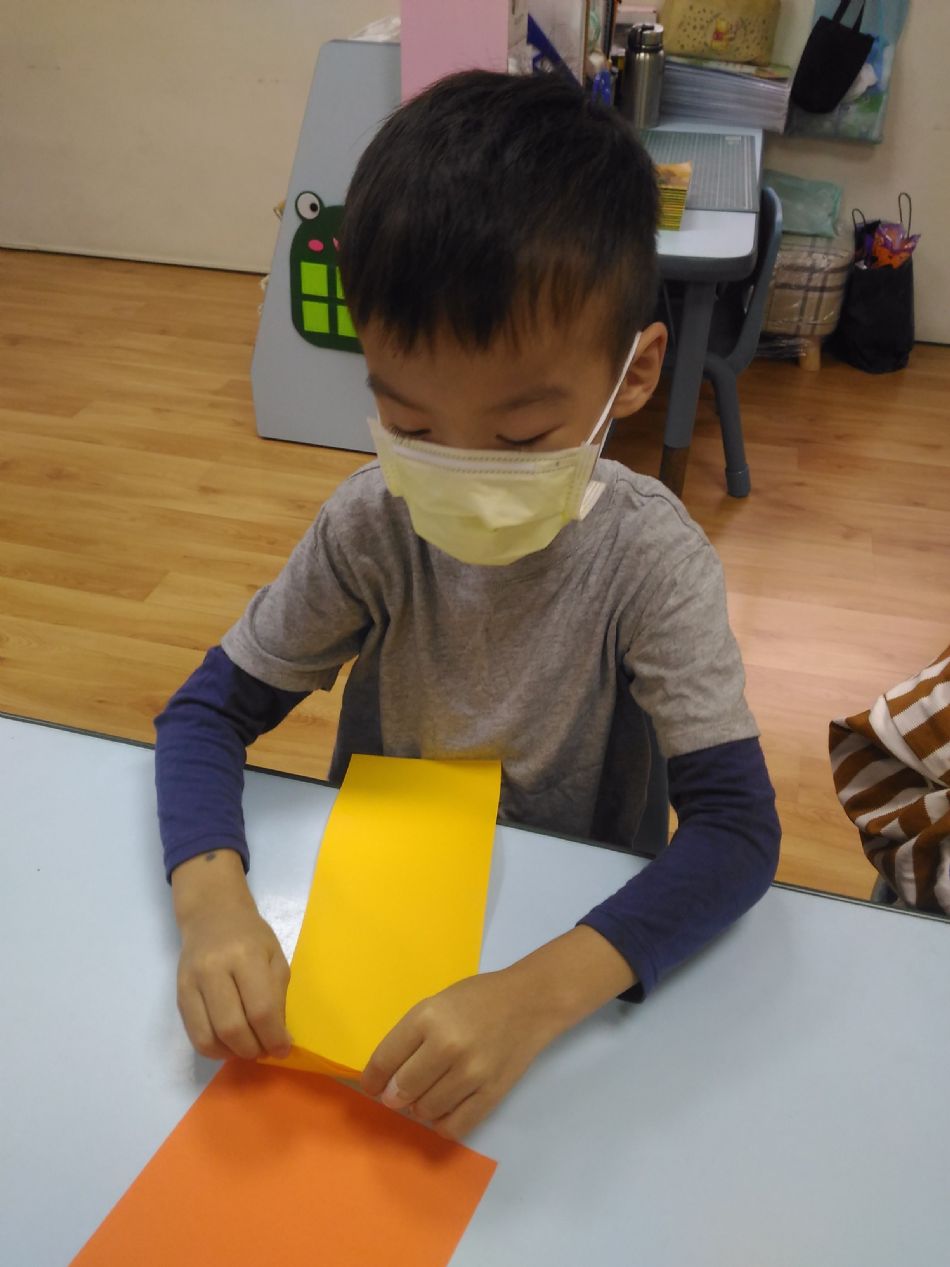 文件 : <FONT COLOR='red'>(108.10.29)美術-1.JPG</FONT> <BR> 尺寸 : <FONT COLOR='blue'>950 × 1267</FONT> 圖元 <BR> 格式 : <FONT COLOR='green'>jpg</FONT> <BR> 大小 : <FONT COLOR='green'> -- </FONT> KB