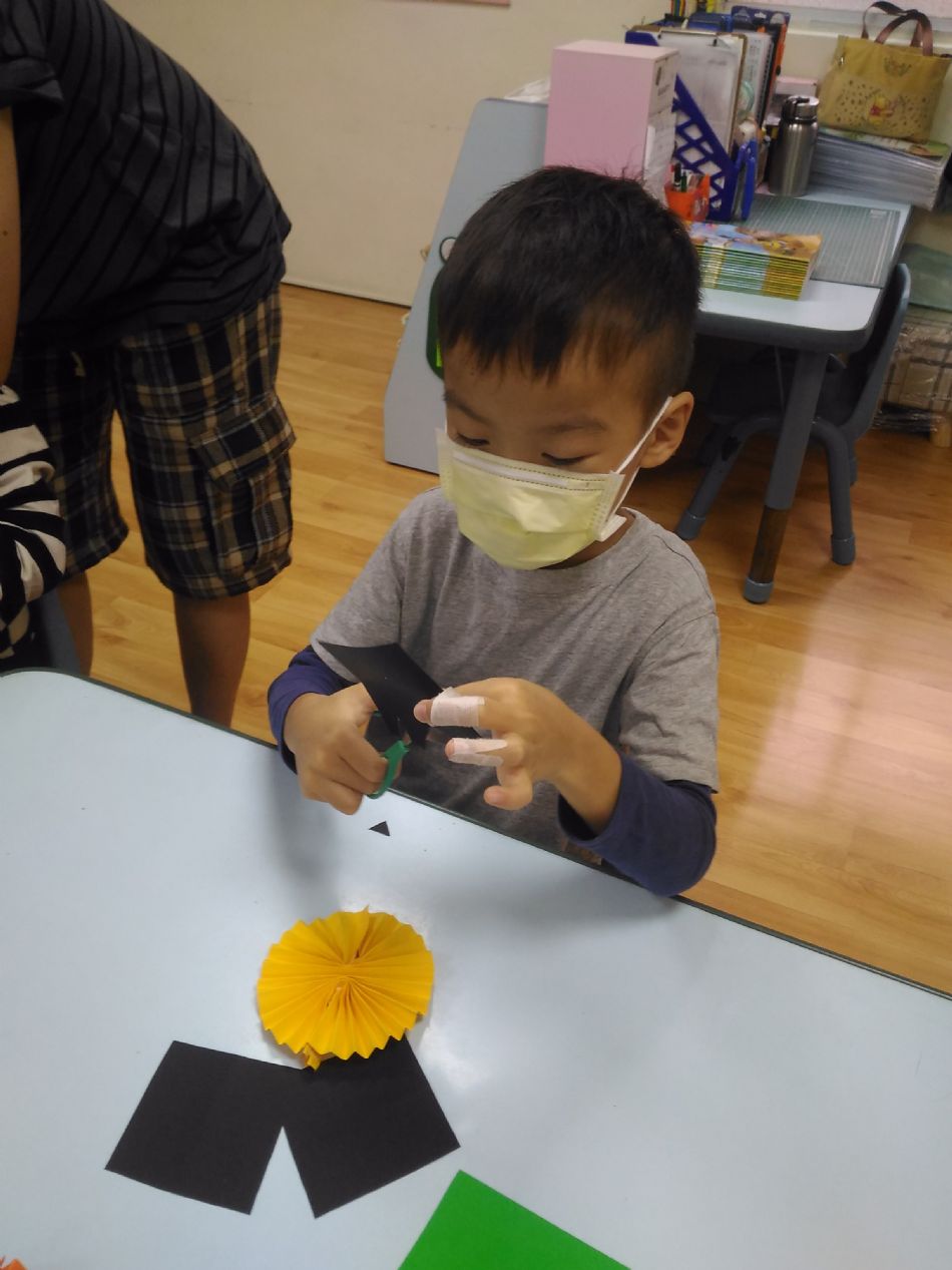 文件 : <FONT COLOR='red'>(108.10.29)美術.JPG</FONT> <BR> 尺寸 : <FONT COLOR='blue'>950 × 1267</FONT> 圖元 <BR> 格式 : <FONT COLOR='green'>jpg</FONT> <BR> 大小 : <FONT COLOR='green'> -- </FONT> KB