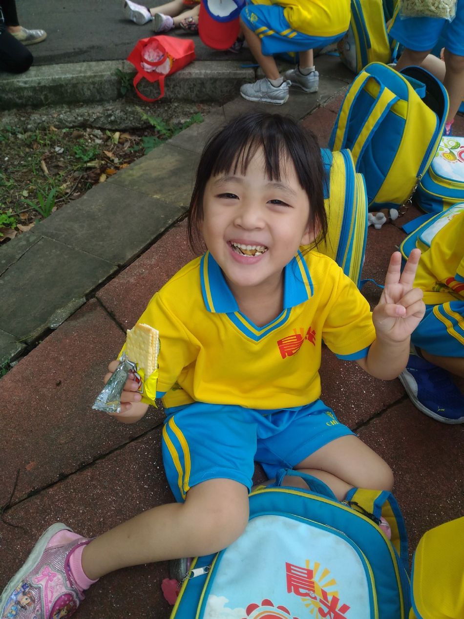 文件 : <FONT COLOR='red'>(108.08.16)戶外教學-17.JPG</FONT> <BR> 尺寸 : <FONT COLOR='blue'>950 × 1267</FONT> 圖元 <BR> 格式 : <FONT COLOR='green'>jpg</FONT> <BR> 大小 : <FONT COLOR='green'> -- </FONT> KB