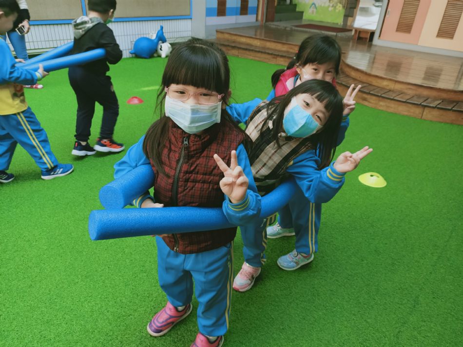 文件 : <FONT COLOR='red'>(109.02.19)體能.JPG</FONT> <BR> 尺寸 : <FONT COLOR='blue'>950 × 712</FONT> 圖元 <BR> 格式 : <FONT COLOR='green'>jpg</FONT> <BR> 大小 : <FONT COLOR='green'> -- </FONT> KB