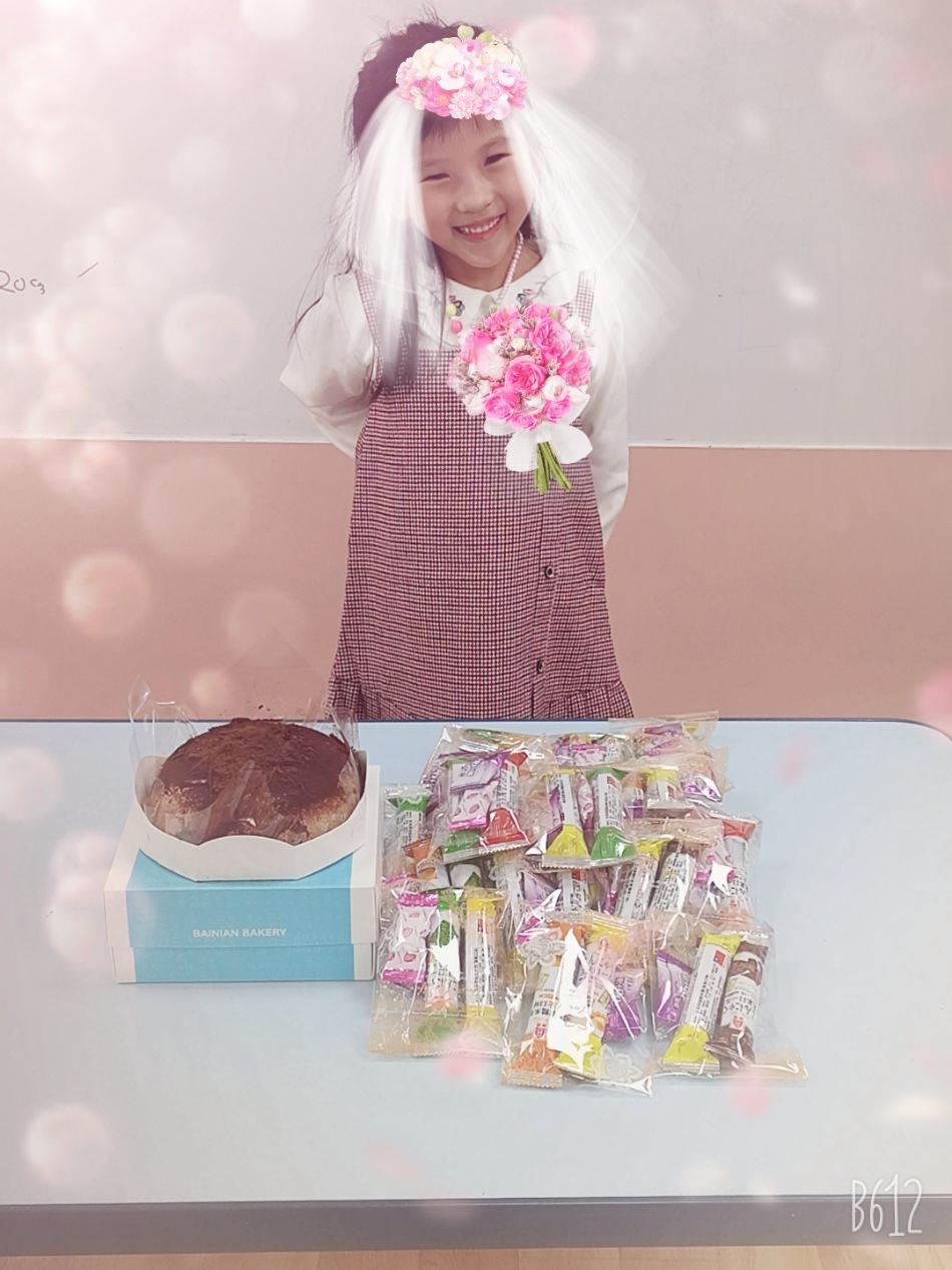 文件 : <FONT COLOR='red'>(109.03.17)子芮生日-7.JPG</FONT> <BR> 尺寸 : <FONT COLOR='blue'>950 × 1267</FONT> 圖元 <BR> 格式 : <FONT COLOR='green'>jpg</FONT> <BR> 大小 : <FONT COLOR='green'> -- </FONT> KB