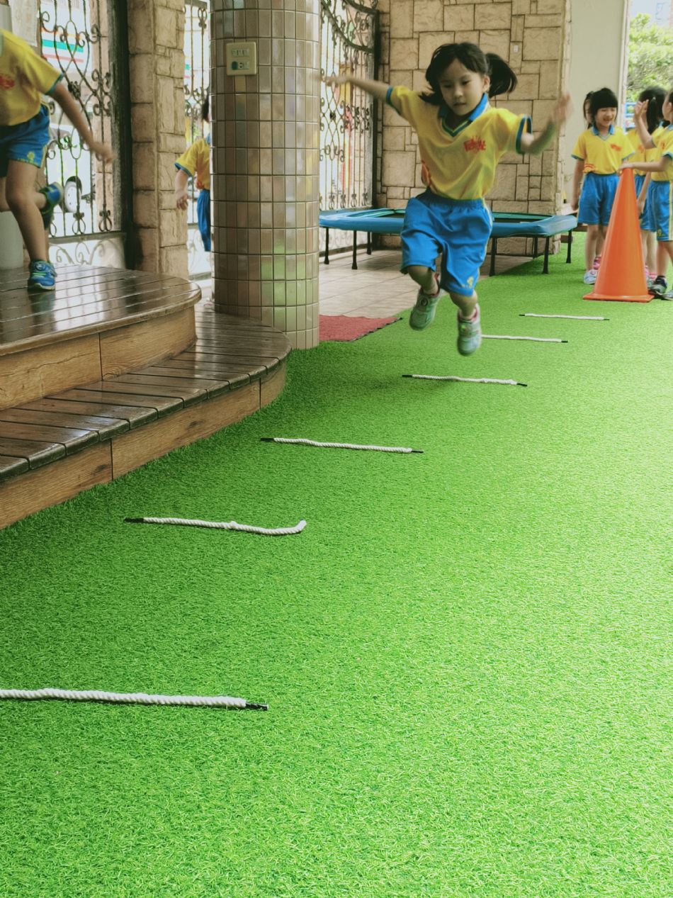 文件 : <FONT COLOR='red'>(109.06.03)體能-1.JPG</FONT> <BR> 尺寸 : <FONT COLOR='blue'>950 × 1267</FONT> 圖元 <BR> 格式 : <FONT COLOR='green'>jpg</FONT> <BR> 大小 : <FONT COLOR='green'> -- </FONT> KB