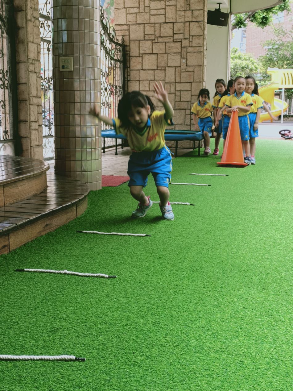 文件 : <FONT COLOR='red'>(109.06.03)體能-2.JPG</FONT> <BR> 尺寸 : <FONT COLOR='blue'>950 × 1267</FONT> 圖元 <BR> 格式 : <FONT COLOR='green'>jpg</FONT> <BR> 大小 : <FONT COLOR='green'> -- </FONT> KB