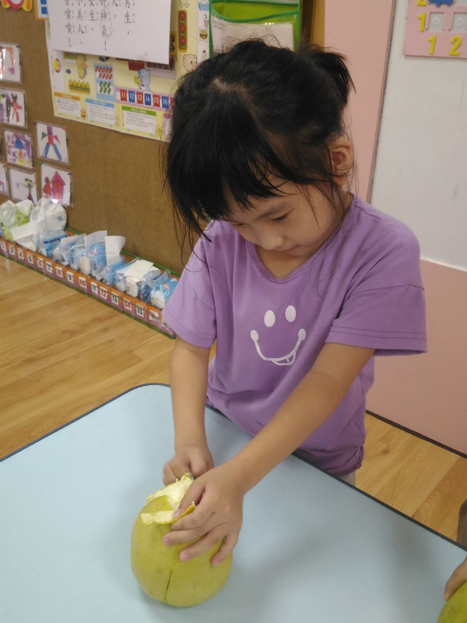 文件 : <FONT COLOR='red'>(109.09.12)中秋慶團圓-2.JPG</FONT> <BR> 尺寸 : <FONT COLOR='blue'>950 × 1267</FONT> 圖元 <BR> 格式 : <FONT COLOR='green'>jpg</FONT> <BR> 大小 : <FONT COLOR='green'> -- </FONT> KB