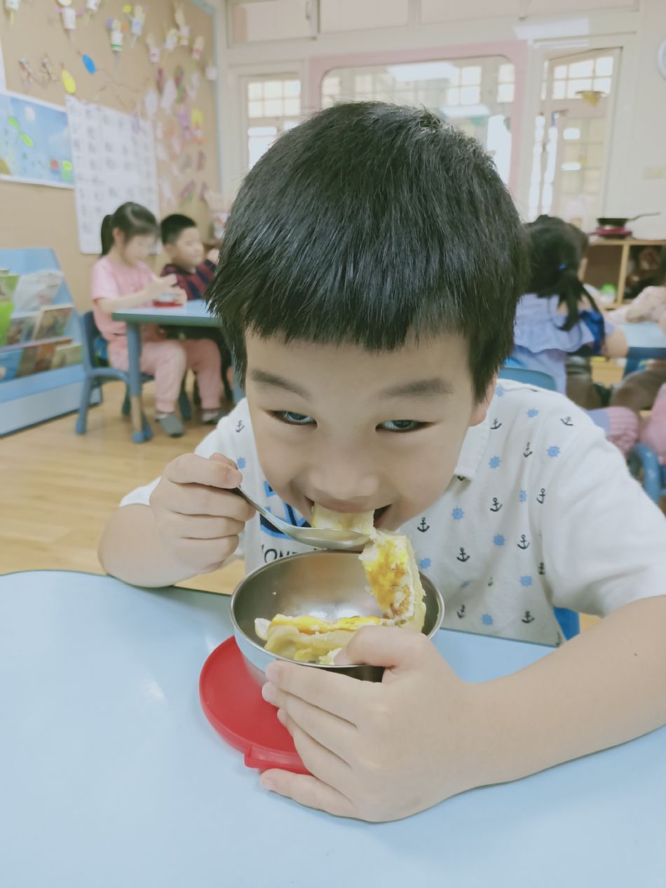 文件 : <FONT COLOR='red'>(109.03.27)主題烹飪【九層塔蛋、蔥油餅加蛋】-3.JPG</FONT> <BR> 尺寸 : <FONT COLOR='blue'>950 × 1267</FONT> 圖元 <BR> 格式 : <FONT COLOR='green'>jpg</FONT> <BR> 大小 : <FONT COLOR='green'> -- </FONT> KB