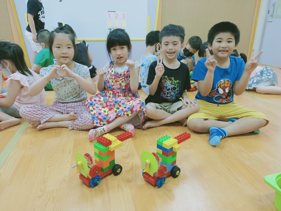 文件 : <FONT COLOR='red'>(109.06.01)-2.JPG</FONT> <BR> 尺寸 : <FONT COLOR='blue'>950 × 712</FONT> 圖元 <BR> 格式 : <FONT COLOR='green'>jpg</FONT> <BR> 大小 : <FONT COLOR='green'> -- </FONT> KB