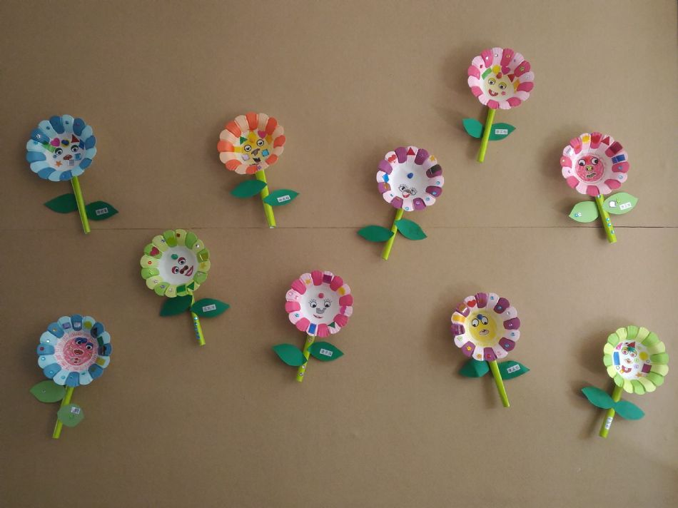 文件 : <FONT COLOR='red'>(108.08.14)小花製作.JPG</FONT> <BR> 尺寸 : <FONT COLOR='blue'>950 × 712</FONT> 圖元 <BR> 格式 : <FONT COLOR='green'>jpg</FONT> <BR> 大小 : <FONT COLOR='green'> -- </FONT> KB