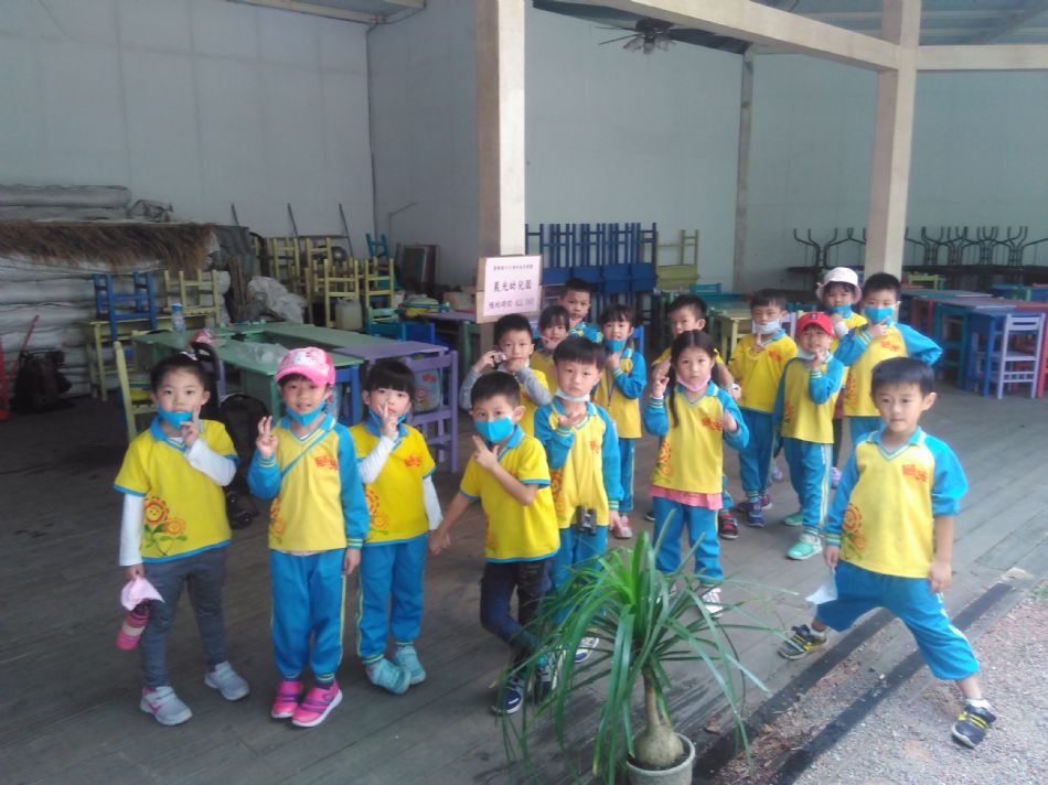 文件 : <FONT COLOR='red'>(108.11.01)綠世界 A-13.JPG</FONT> <BR> 尺寸 : <FONT COLOR='blue'>950 × 712</FONT> 圖元 <BR> 格式 : <FONT COLOR='green'>jpg</FONT> <BR> 大小 : <FONT COLOR='green'> -- </FONT> KB