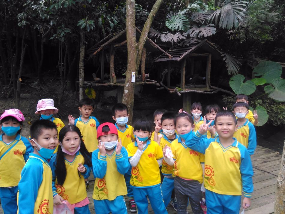 文件 : <FONT COLOR='red'>(108.11.01)綠世界 A-16.JPG</FONT> <BR> 尺寸 : <FONT COLOR='blue'>950 × 712</FONT> 圖元 <BR> 格式 : <FONT COLOR='green'>jpg</FONT> <BR> 大小 : <FONT COLOR='green'> -- </FONT> KB