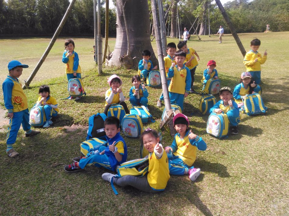 文件 : <FONT COLOR='red'>(108.11.01)綠世界 A-51.JPG</FONT> <BR> 尺寸 : <FONT COLOR='blue'>950 × 712</FONT> 圖元 <BR> 格式 : <FONT COLOR='green'>jpg</FONT> <BR> 大小 : <FONT COLOR='green'> -- </FONT> KB