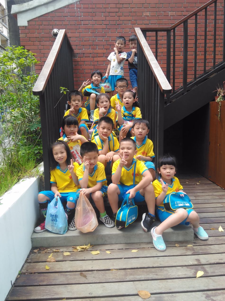 文件 : <FONT COLOR='red'>(108.08.16)壢小故事森林-7.JPG</FONT> <BR> 尺寸 : <FONT COLOR='blue'>950 × 1267</FONT> 圖元 <BR> 格式 : <FONT COLOR='green'>jpg</FONT> <BR> 大小 : <FONT COLOR='green'> -- </FONT> KB