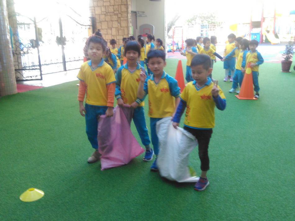 文件 : <FONT COLOR='red'>(109.02.26)體能課【澳洲小袋鼠】-1.JPG</FONT> <BR> 尺寸 : <FONT COLOR='blue'>950 × 712</FONT> 圖元 <BR> 格式 : <FONT COLOR='green'>jpg</FONT> <BR> 大小 : <FONT COLOR='green'> -- </FONT> KB