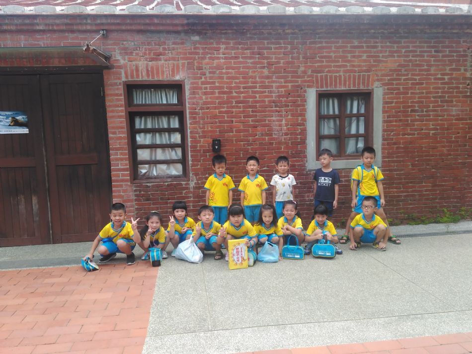 文件 : <FONT COLOR='red'>(108.08.16)壢小故事森林-22.JPG</FONT> <BR> 尺寸 : <FONT COLOR='blue'>950 × 712</FONT> 圖元 <BR> 格式 : <FONT COLOR='green'>jpg</FONT> <BR> 大小 : <FONT COLOR='green'> -- </FONT> KB