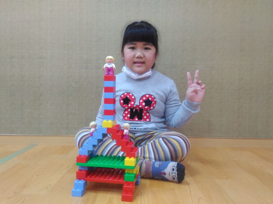 文件 : <FONT COLOR='red'>(109.02.21) 樂高【艾菲爾鐵塔】-1.JPG</FONT> <BR> 尺寸 : <FONT COLOR='blue'>950 × 712</FONT> 圖元 <BR> 格式 : <FONT COLOR='green'>jpg</FONT> <BR> 大小 : <FONT COLOR='green'> -- </FONT> KB