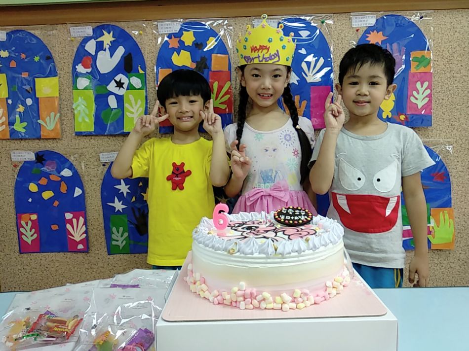 文件 : <FONT COLOR='red'>(108.10.02)Pony慶生-10.JPG</FONT> <BR> 尺寸 : <FONT COLOR='blue'>950 × 712</FONT> 圖元 <BR> 格式 : <FONT COLOR='green'>jpg</FONT> <BR> 大小 : <FONT COLOR='green'> -- </FONT> KB